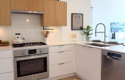 1720 Fairfield Rd 105, Victoria, British Columbia V8S 1G3