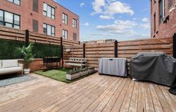 1006 Rue Jacqueline-Sicotte, LaSalle, Quebec H8N0G3