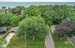 14 Forest Road, Grimsby, Ontario L3M2J3