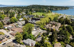 2561 Sinclair Rd, Saanich, British Columbia V8N 1B7