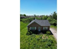 957 Ch. de la Montagne, Hull, Quebec J9A3T9