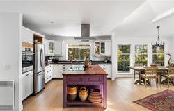 148 Oakspring Rd, Salt Spring, British Columbia V8K 1S8