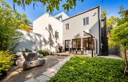 2509Z Rue St-Charles, Montréal (Le Sud-Ouest), Quebec H3K1E6