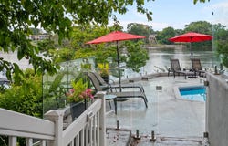 9 Av. Sauriol, Laval-des-Rapides, Quebec H7N3A3