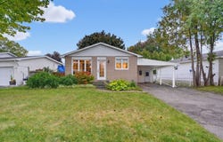 352 Rue A.-Gibeault, Gatineau, Quebec J8R1B7