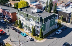 6 Rue St-Lambert, Salaberry-de-Valleyfield, Quebec J6T1S6