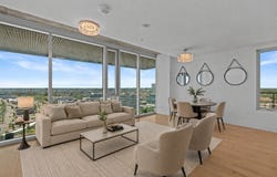 60 Rue de l'Éclipse 1502, Brossard, Quebec J4Z 0T8