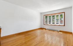 2375 Rue Paton, Saint-Laurent, Quebec H4M2C7