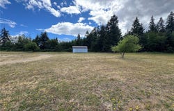 3824 Ross Ave, Royston, British Columbia V0R 2V0