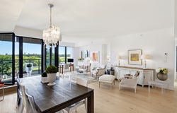 200 Rue André-Prévost, Montréal, Quebec H3E0E5