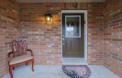 21 Marshview Avenue, Aurora, Ontario L4G7W2