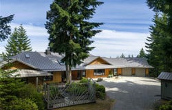 253 Chilton Rd, Salt Spring, British Columbia V8K 2W9