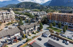 1216 Village Green Way, Squamish, British Columbia V8B 0N5