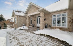 10 Brolley Crescent, Essa, Ontario L0L2N2