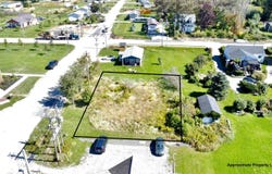 11 Court Street, Port Hood, Nova Scotia B0E 2W0