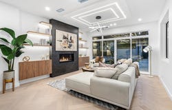 1921 Tatlow Avenue, North Vancouver, British Columbia V7P3A2