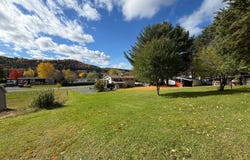 227 Rue Beaulieu, Causapscal, Quebec G0J1J0