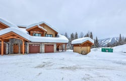 7005 MCGILLIVRAY LAKE Drive 23, Sun Peaks, British Columbia V0E 5N0