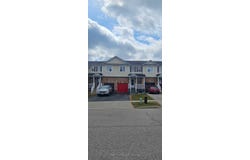 84 Bloomington Drive, Cambridge, Ontario N1P1J5