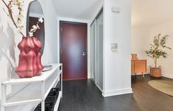 75 Portland St, Toronto, ON M5V 2M9, Canada, Toronto, Ontario M5V