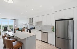 50 Grand Avenue S 1905, Waterloo, ON, Cambridge, Ontario N1S-0C2