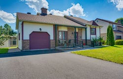 101 Rue Rapin, Salaberry-de-Valleyfield, Quebec J6S5M4