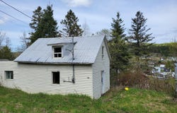 159 Rue Morin, Causapscal, Quebec G0J1J0