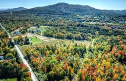 100 Ch. de Lotbinière, Bromont, Quebec J2L 1H2