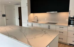 741 King Street W 104, Waterloo, ON, Kitchener, Ontario N2G-1E5