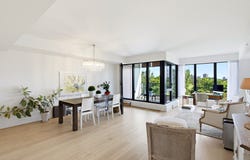 200 Rue André-Prévost, Montréal, Quebec H3E0E5