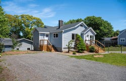 127 Crescent Drive, New Minas, Nova Scotia B4N 3G9