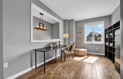 40 Ridge Gate Crescent, East Gwillimbury, Ontario L0G1M0