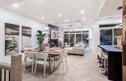 1921 Tatlow Avenue, North Vancouver, British Columbia V7P3A2