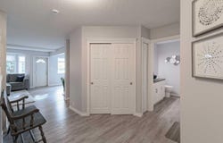 7 Richelieu Court SW, Calgary, Alberta T3E 7E9