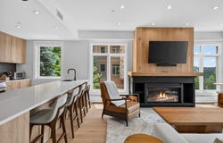 168 Ch. au Pied-de-la-Montagne 4, Mont-Tremblant, Quebec J8E 3M2