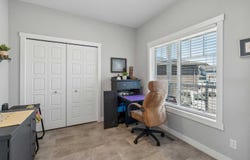 7 Bishop Circle, Carstairs, Alberta T0M 0N0