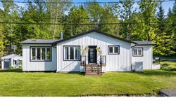 103 Rue Légaré, Magog, Quebec J1X0M9
