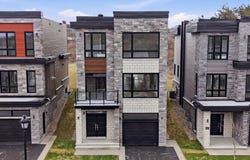 37 Rue du Rivage, Hull, Quebec J8Z3R1