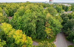 8 Davidson Drive, Beacon Hill North - South and Area, Ontario K1J 7J9