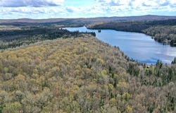 Ch. du Lac Noir, Nominingue, Quebec J0W1R0