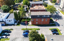 143 Rue Champlain, Salaberry-de-Valleyfield, Quebec J6T1X4