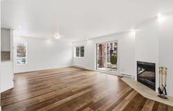 985 Av. St-Charles 204, Laval (Chomedey), Quebec H7V 4A5