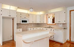 124 Ch. Guénette, Val-des-Bois, Quebec J0X3C0