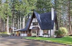 2138 Left Rd, Courtenay, British Columbia V9J 1T9