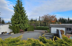 10980 Westdowne Rd, Ladysmith, British Columbia V9G1X2