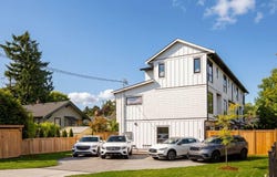 2118 Pentland Rd 3, Oak Bay, British Columbia V8S 2W4