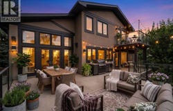 2724 Signal Ridge View SW, Calgary, Alberta T3H2J5