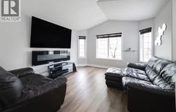 109 Laurier Road, Fort McMurray, Alberta T9K2L4