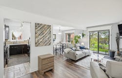 21 Imp. de Brest, Hull, Quebec J8Z3B6