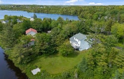 111 St George Boulevard, Hammonds Plains, Nova Scotia B4B1K7